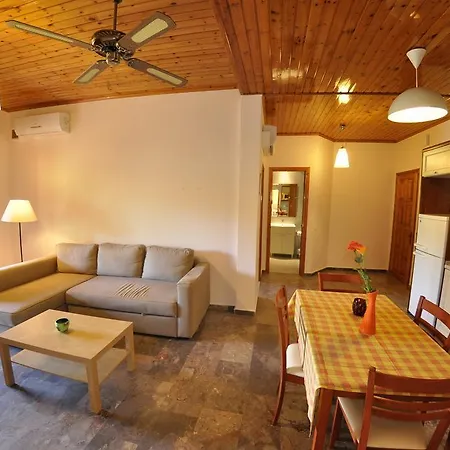 Apartamento Magdalini *